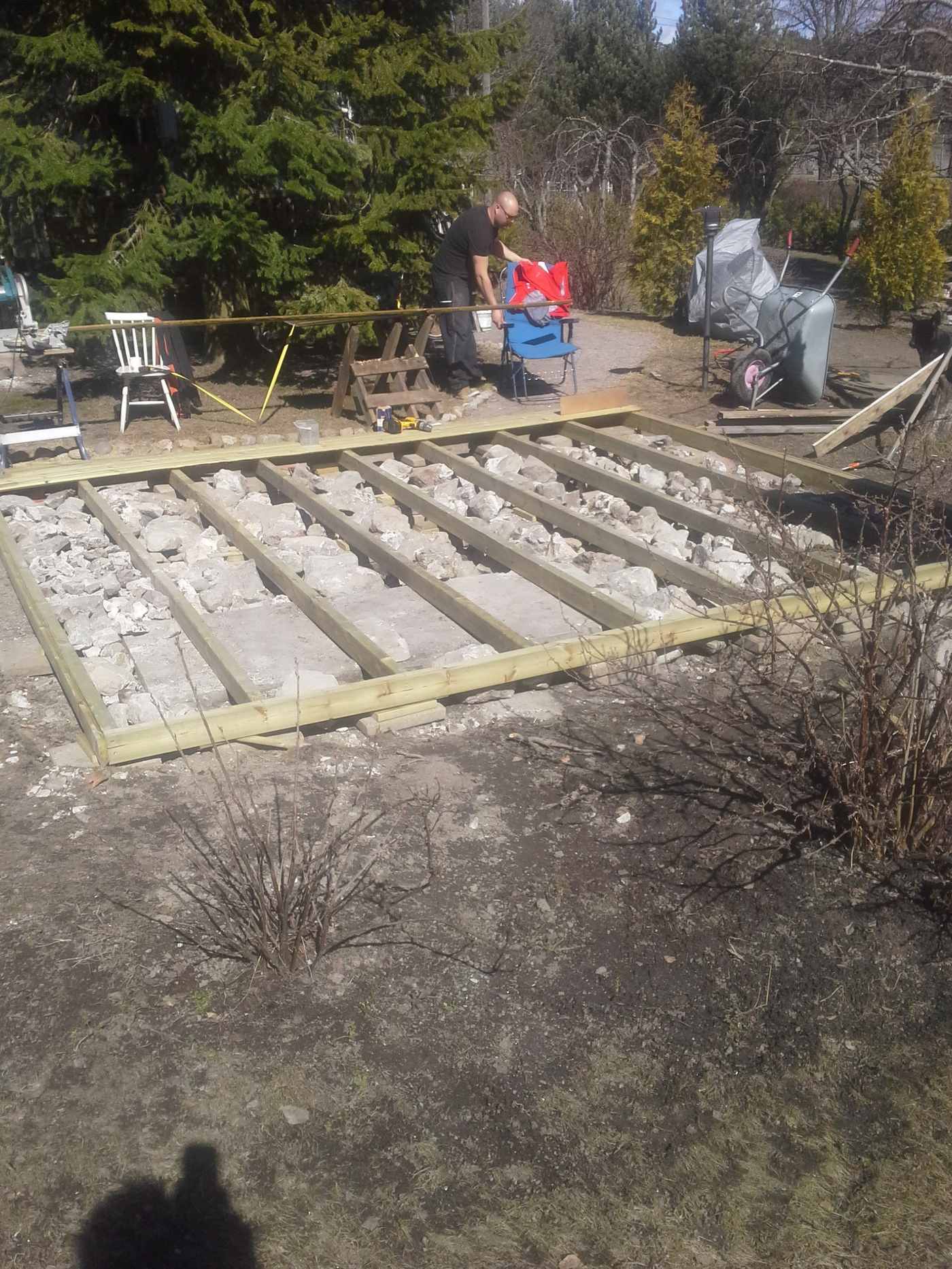 Terassirakentaminen — runkotöitä